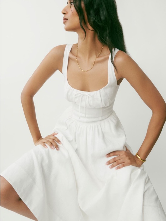 Reformation Dresses & Skirts - Reformation Balia Linen White Scoop-Neck Midi Dress
